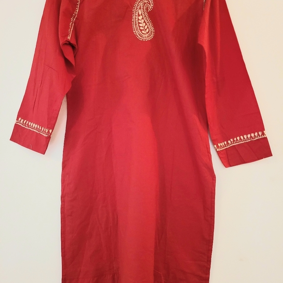Lucknowi Handwork Kurta - Picture 5 of 7